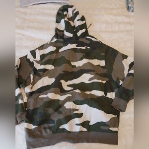 Nike dry fit sweatshirt